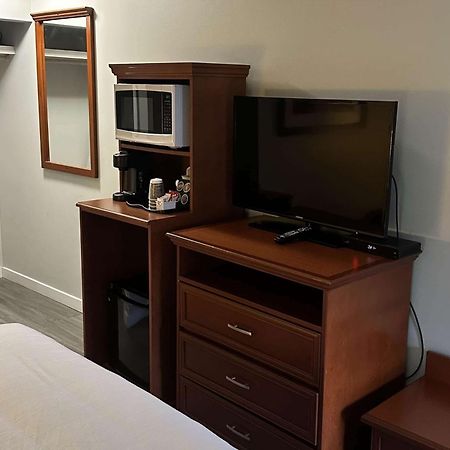 Travelodge By Wyndham Langley Zewnętrze zdjęcie