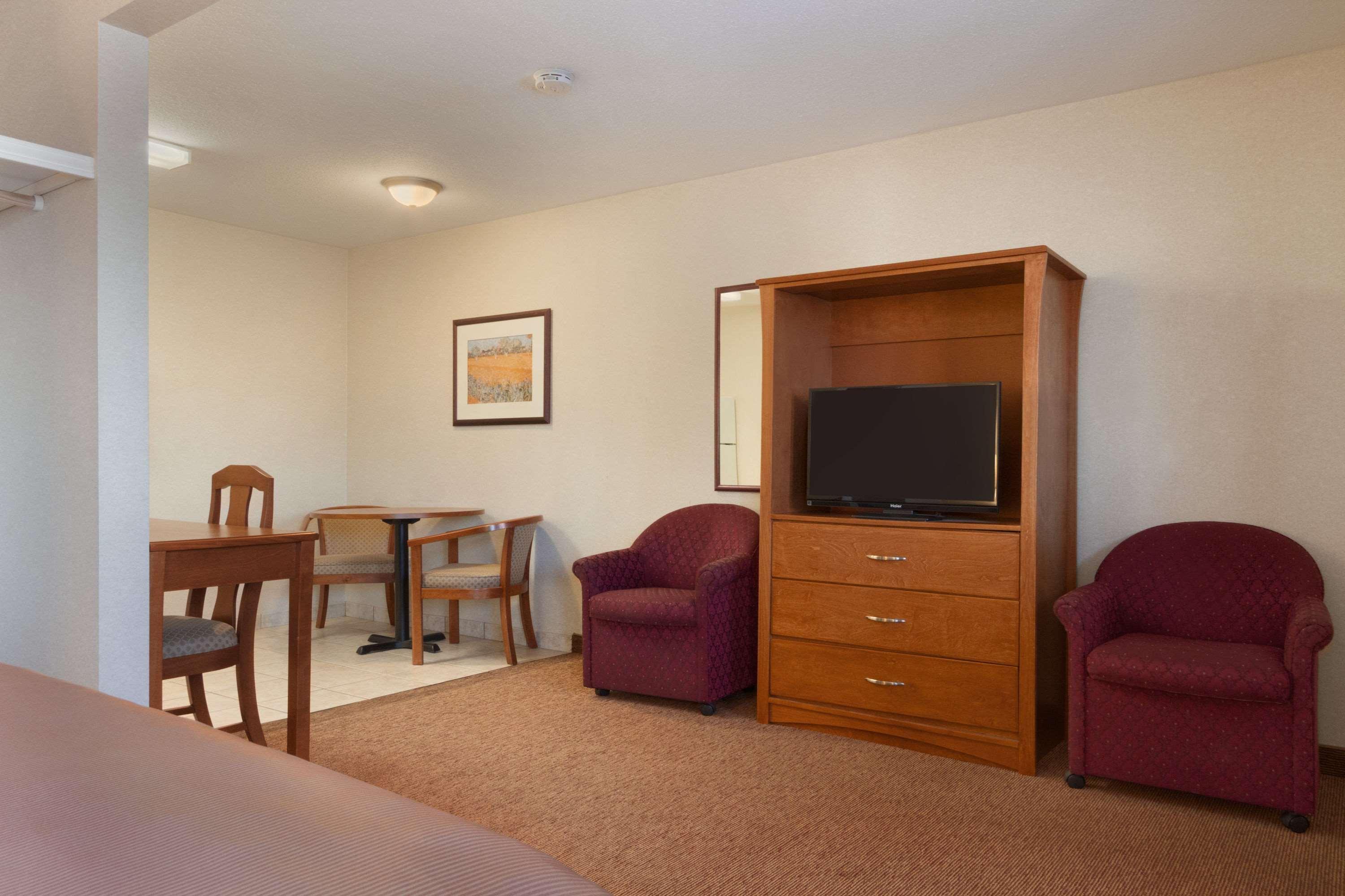 Travelodge By Wyndham Langley Zewnętrze zdjęcie