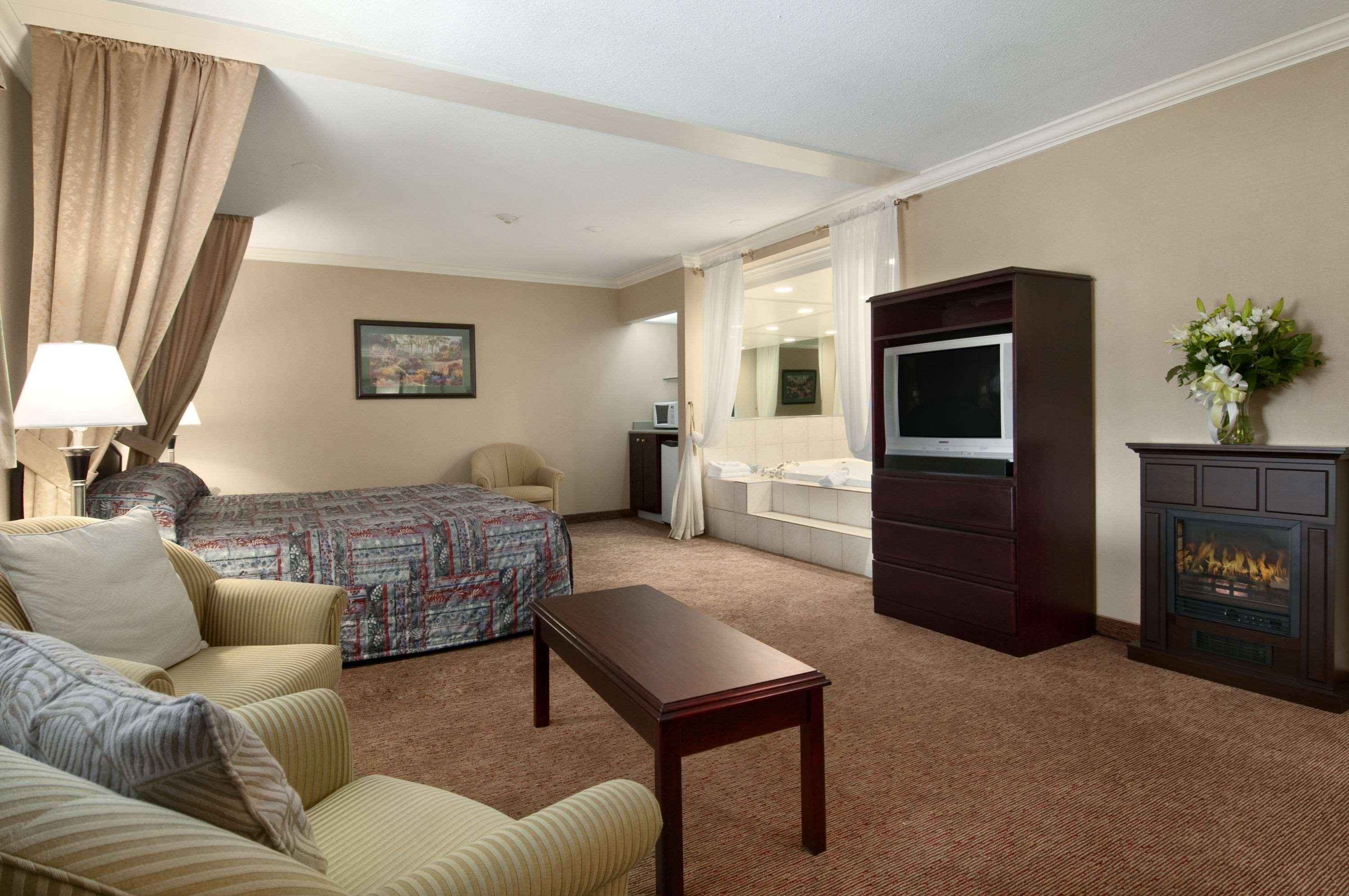 Travelodge By Wyndham Langley Zewnętrze zdjęcie