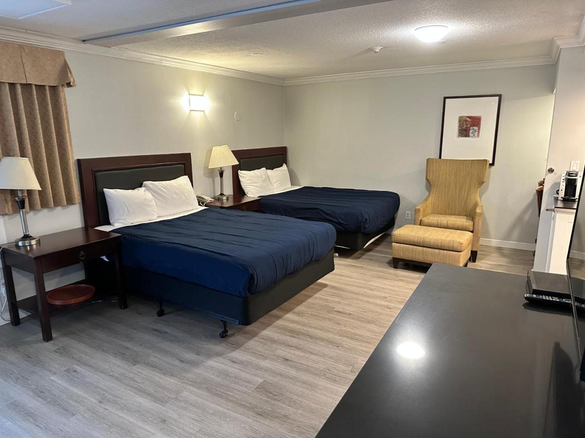 Travelodge By Wyndham Langley Zewnętrze zdjęcie