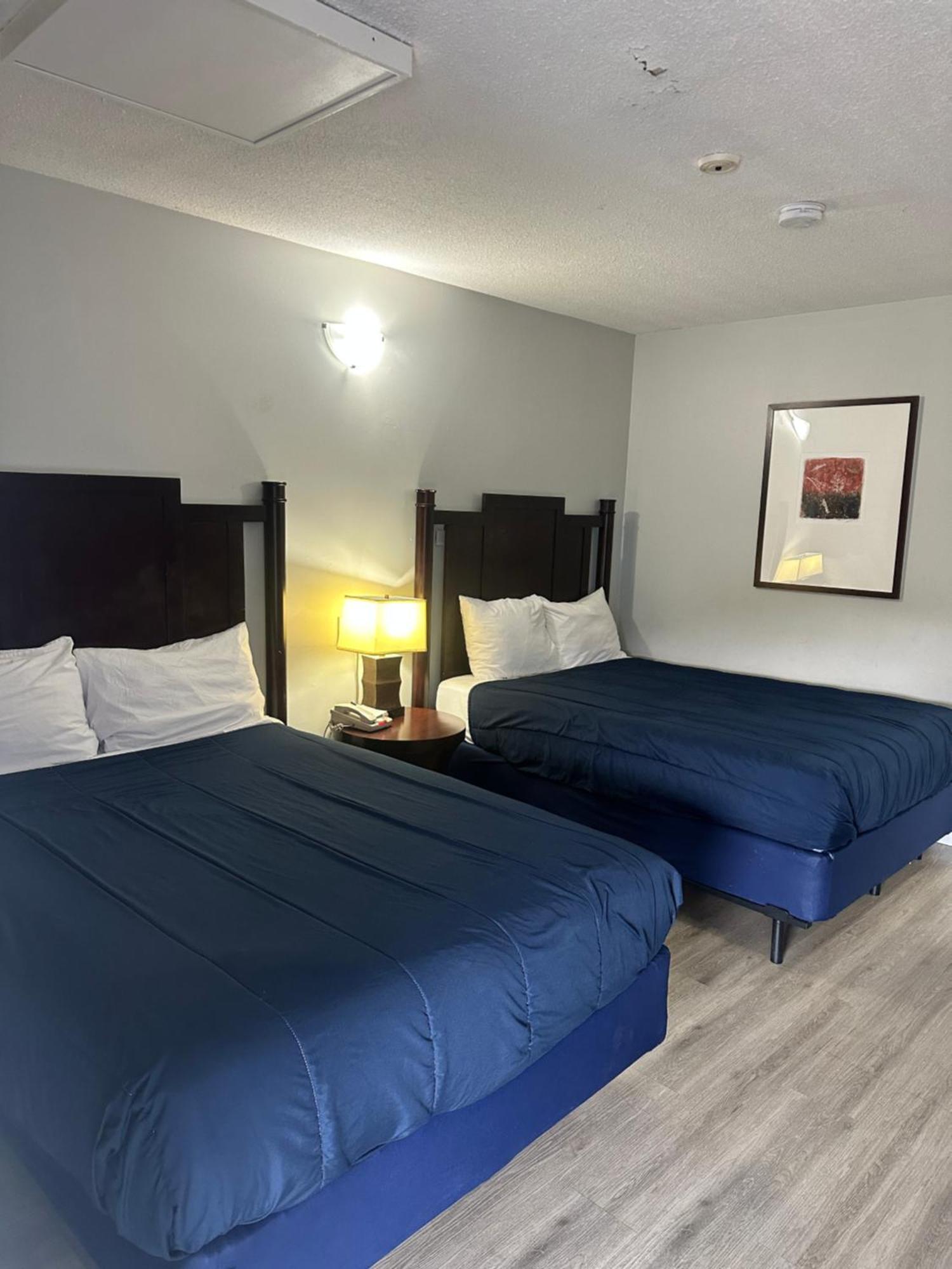 Travelodge By Wyndham Langley Zewnętrze zdjęcie